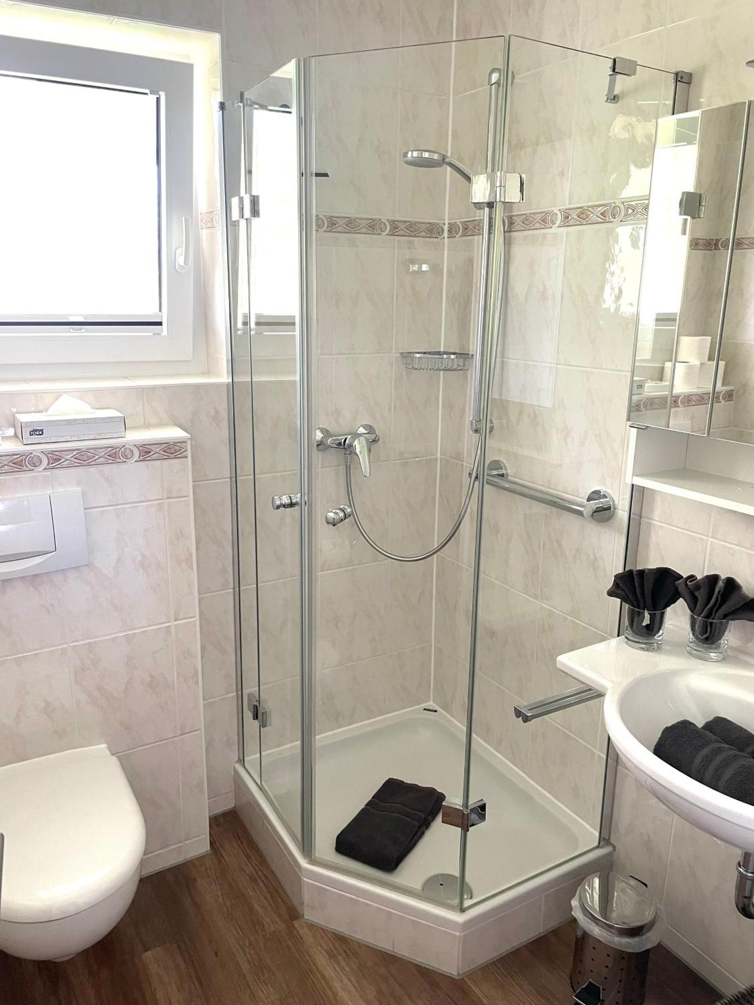 Gaestehaus Zuern 4*